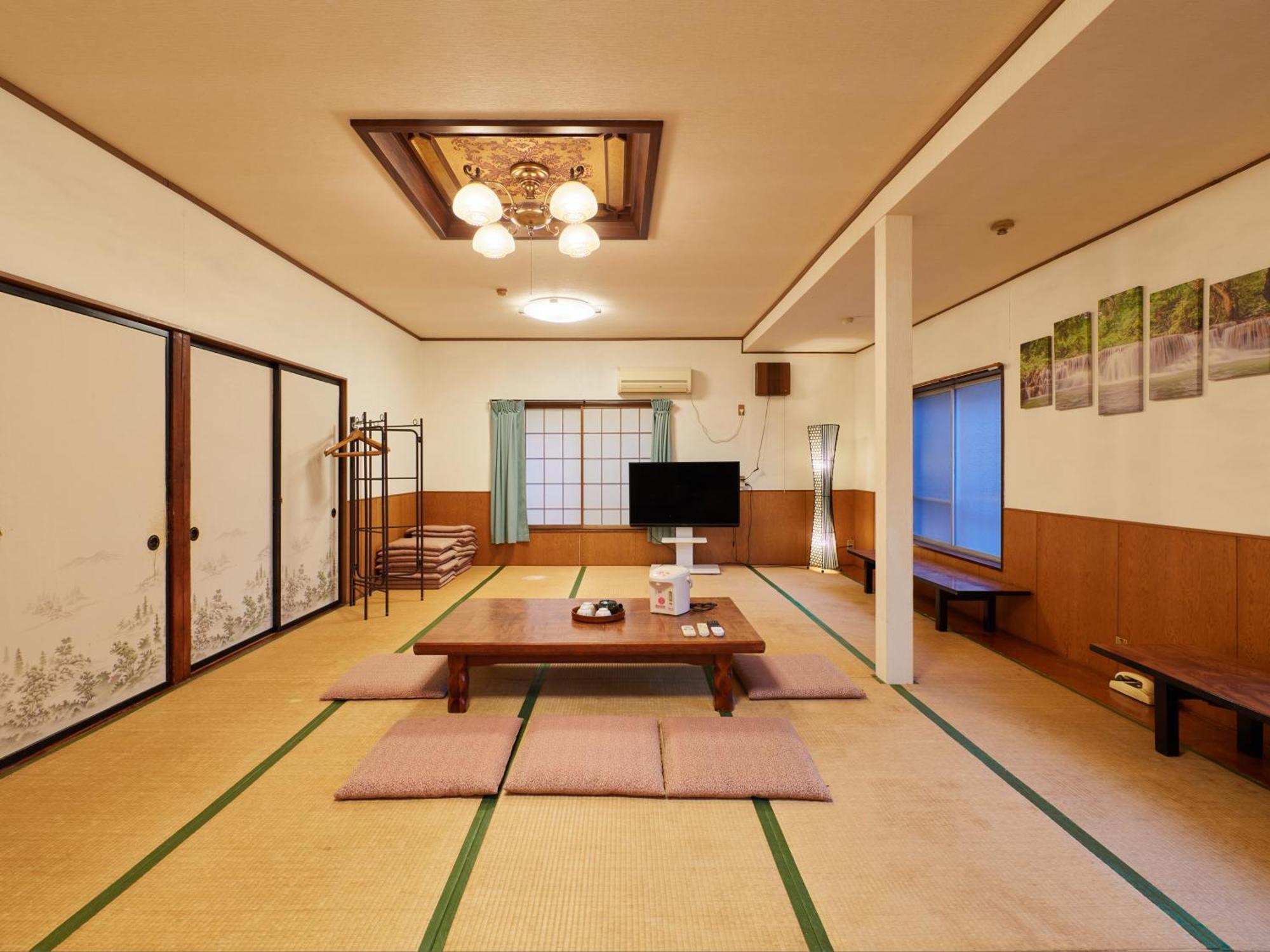 Hayamasou Hotel Tokamachi Exterior photo